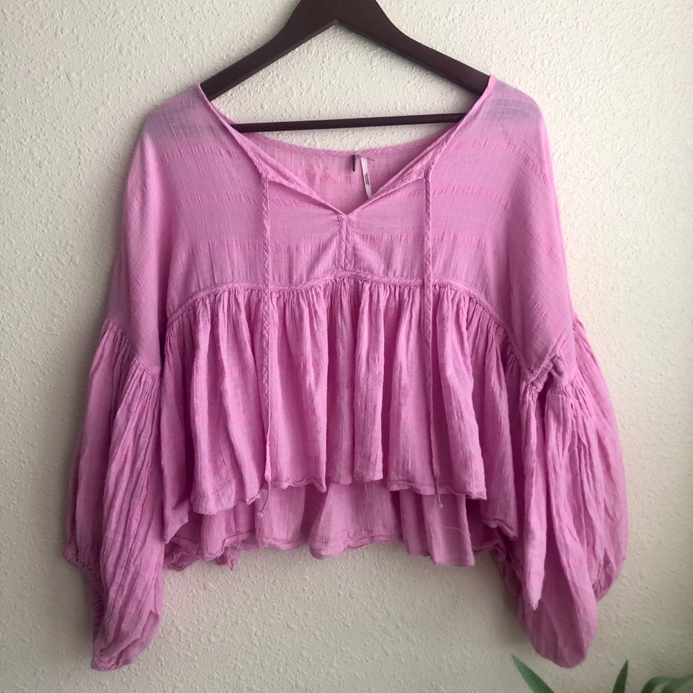 ✨ Free people Cropped Peasant Top | Size M
